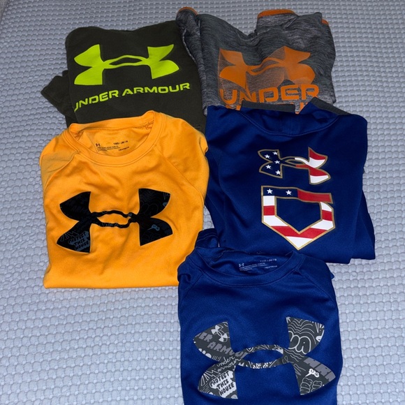 Under Armour Other - Under Armour, bundle of 5 shirts - 3 sweatshirts, 2 long sleeves -size medium